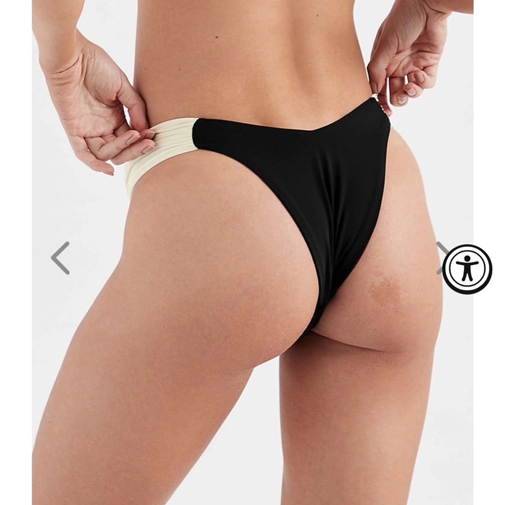 ONEONE Black and Cream Bikini Set - M / L - Picture 4 of 8